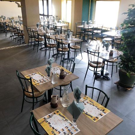 Hotel Le Relais D'Étagnac Zewnętrze zdjęcie