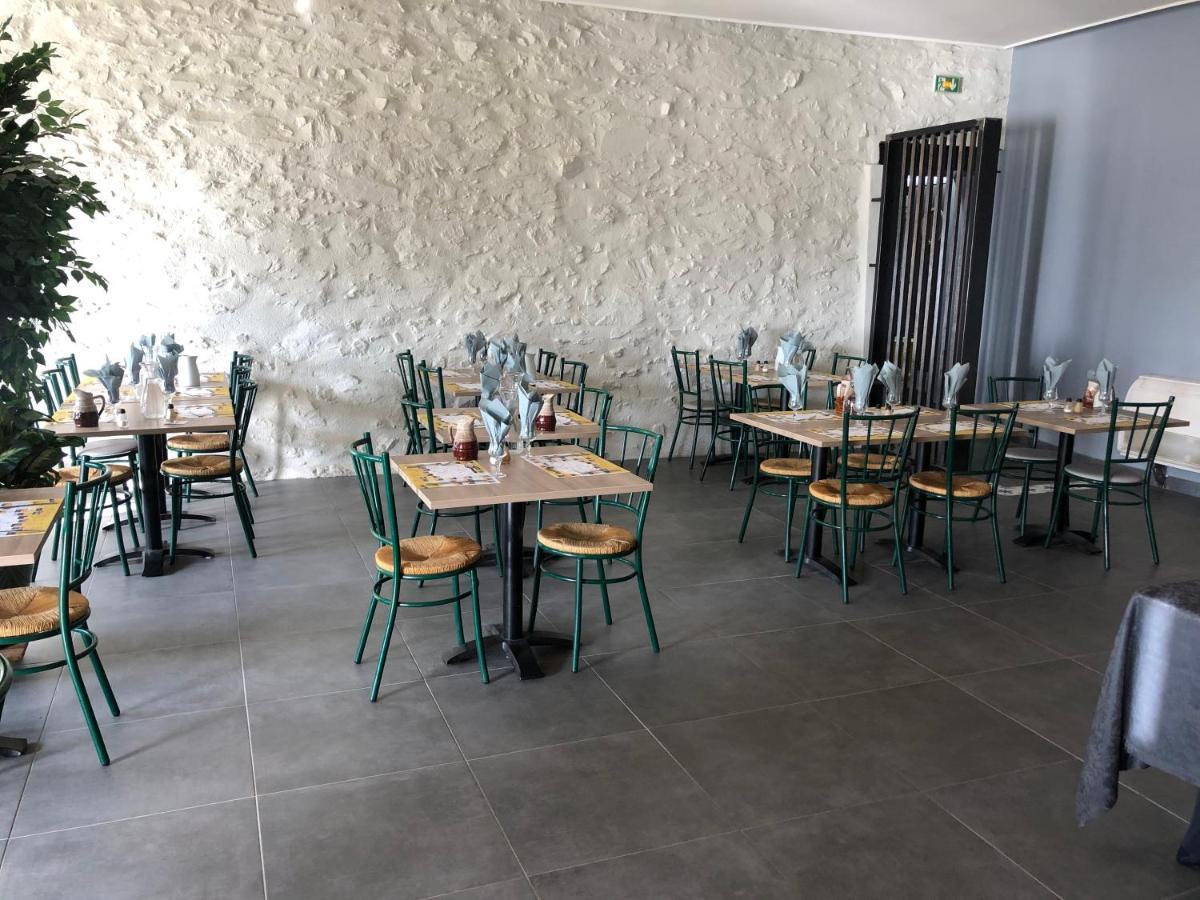 Hotel Le Relais D'Étagnac Zewnętrze zdjęcie